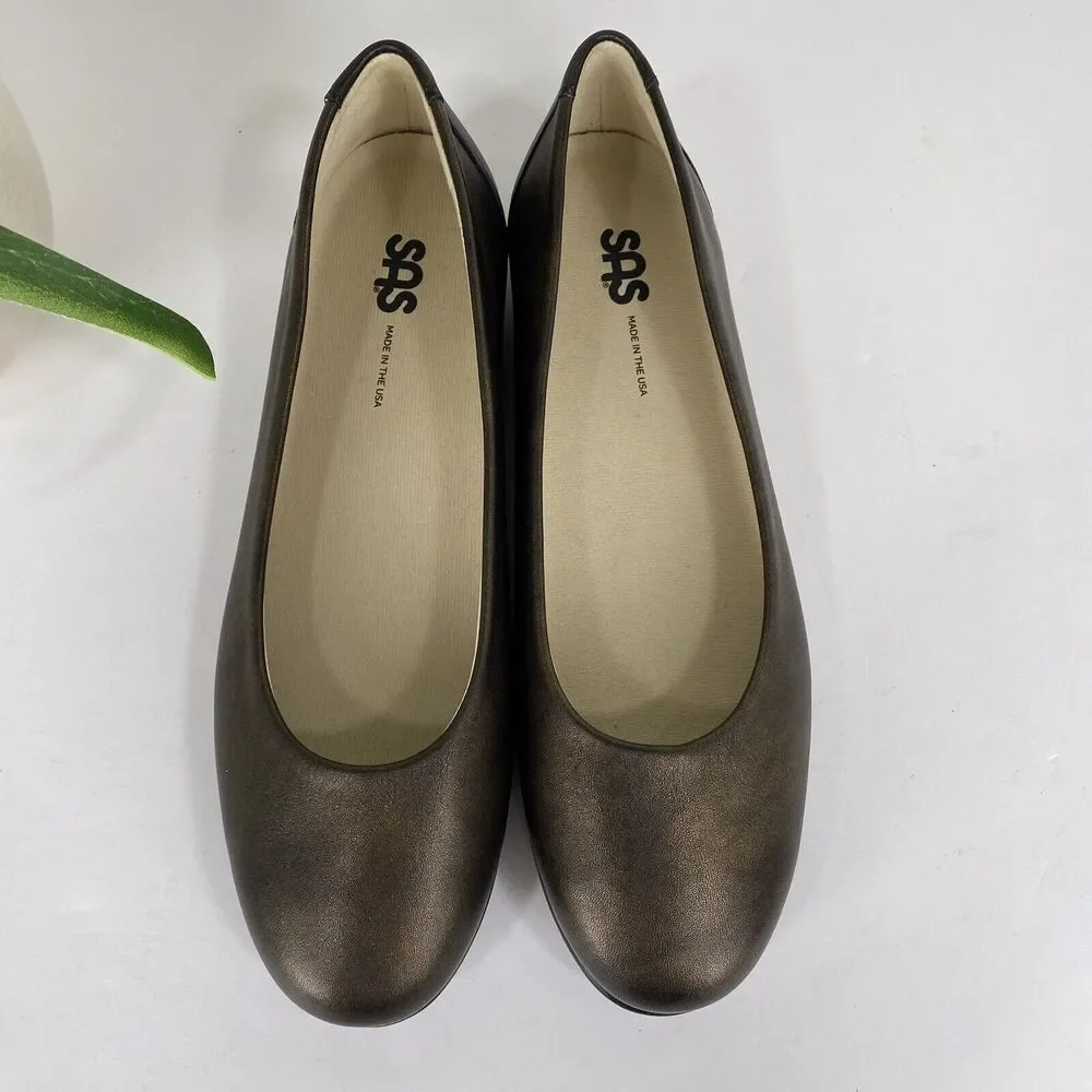 NWOB SAS Scenic Ballet Flat Bronze Metallic Slip On Comfort Shoe Women Size 9.5N